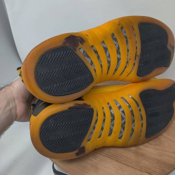 Nike Air Jordan 12 Retro Sneakers- Mens- Size 12- University Gold- [130690-070] - Picture 6 of 12